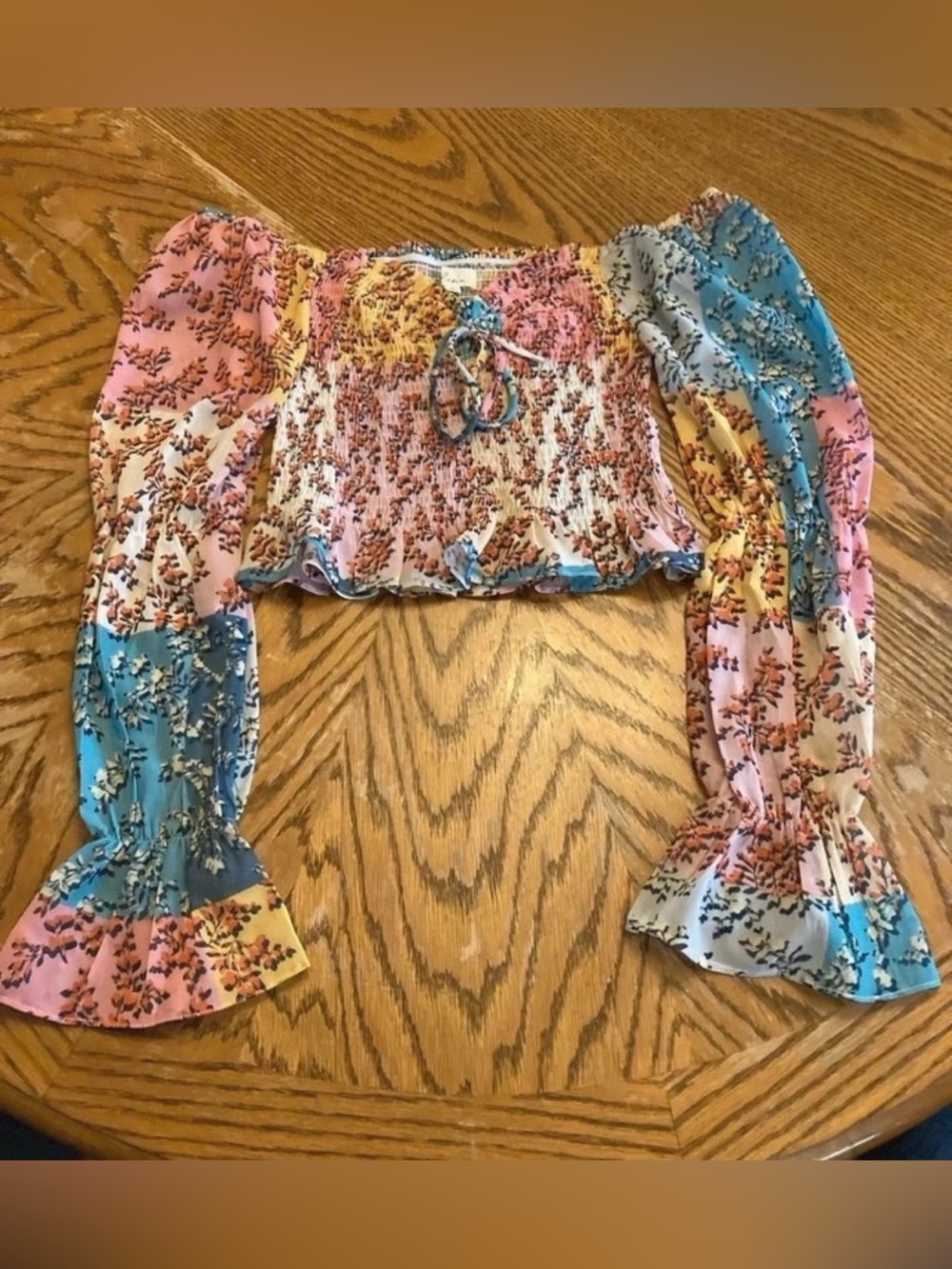 Lena Floral Smocked Crop Top Bell Sleeve Peplum Blouse Size M